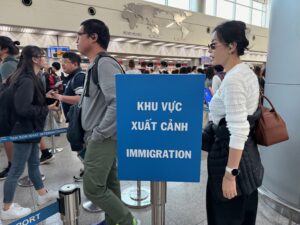 Vietnam Exit Immigration 6